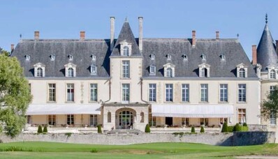 Ενοικίαση ελικοπτέρου για το Château D’Augerville κοντά στο Fontainebleau
