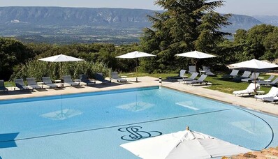 Ενοικίαση ελικοπτέρου : Hôtel Les Bories & Spa Gordes Lubéron
