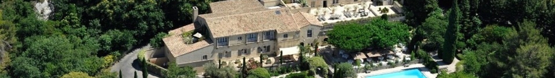 Ενοικίαση ελικοπτέρου για το L’oustau de Baumanière στο Les Baux-De-Provence