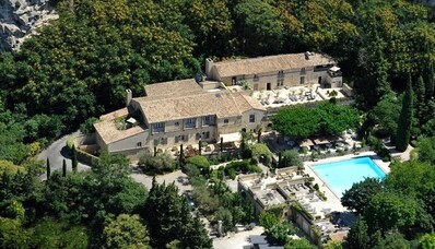 Ενοικίαση ελικοπτέρου για το L’oustau de Baumanière στο Les Baux-De-Provence