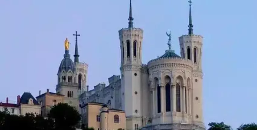 Lyon Bron: ενοικίαση ιδιωτικού τζετ 