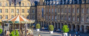 Charleville Mezieres: ενοικίαση ιδιωτικού τζετ 
