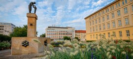 Neubrandenburg: ενοικίαση ιδιωτικού τζετ 