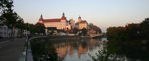 Neuburg : ενοικίαση ιδιωτικού τζετ 