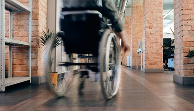 Προσβασιμότητα για άτομα με μειωμένη κινητικότητα σε ιδιωτικά τζετ