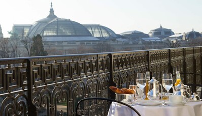Hôtel La Réserve de Paris: Μια κληρονομιά φινέτσας και κύρους