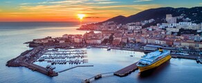 Saint-Tropez - Ajaccio : ενοικίαση ιδιωτικού τζετ
