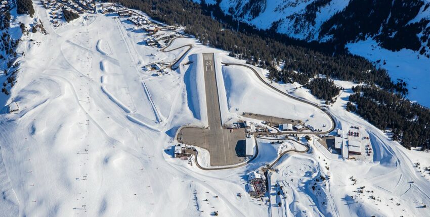 Γενεύη - Courchevel: μεταφορά με ελικόπτερο