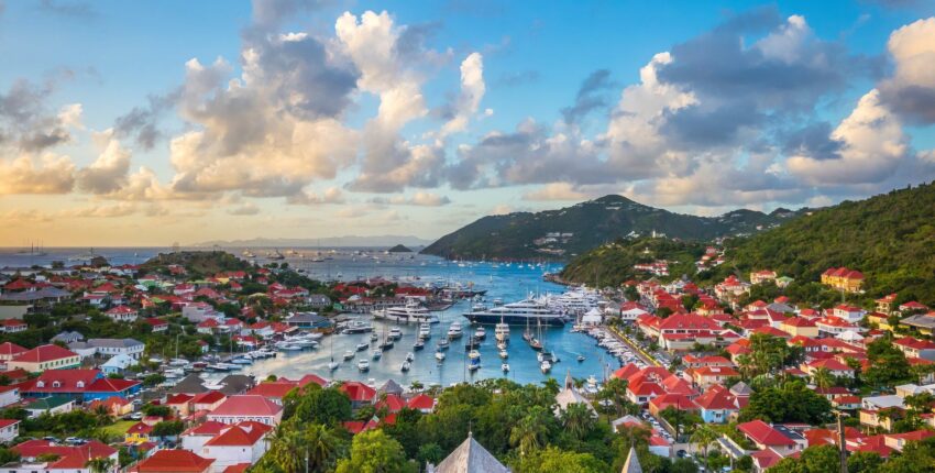 Saint-Martin - Saint-Barthélemy: μεταφορά με ελικόπτερο
