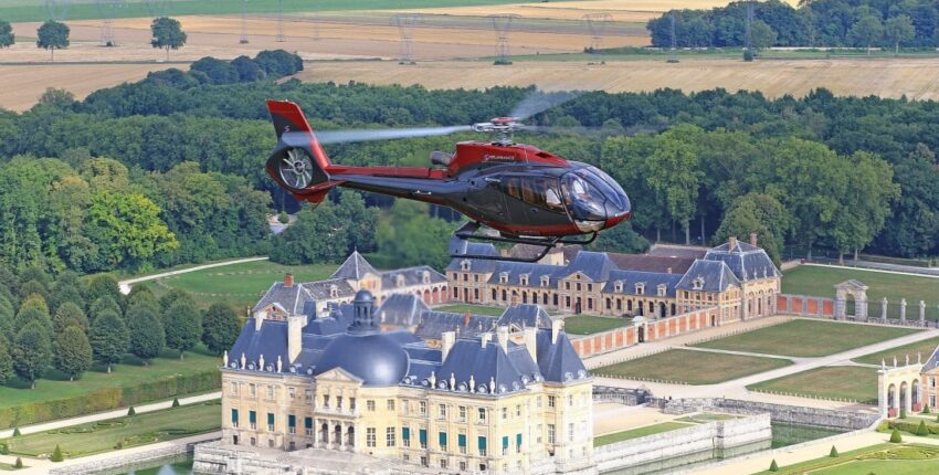 Πτήση με ελικόπτερο πάνω από το Château De Vaux-Le-Vicomte