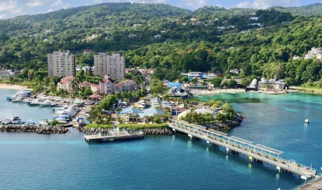 Montego Bay - Ocho Rios: μεταφορά με ελικόπτερο