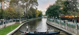 Ντενιζλί Τσαρντάκ: ενοικίαση ιδιωτικών τζετ